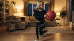 If You’re Tired of Doing Planks, This Exercise Burns Fat Much More Effectively and Helps Shape a Great-Looking Figure