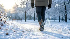 Research Shows This 'Lazy' Way of Walking Burns Fat 20% More Effectively