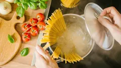 Few People Know Why You Shouldn’t Pour Out Pasta Cooking Water